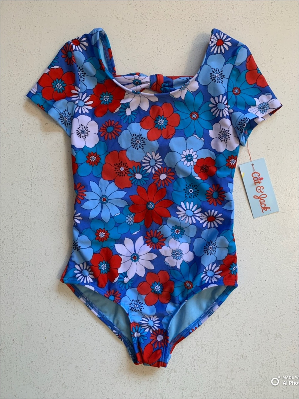 Cat & Jack Girl’s Blue & Red Floral Short Sleeve Swimsuit Size XS NWT Beach Vaca